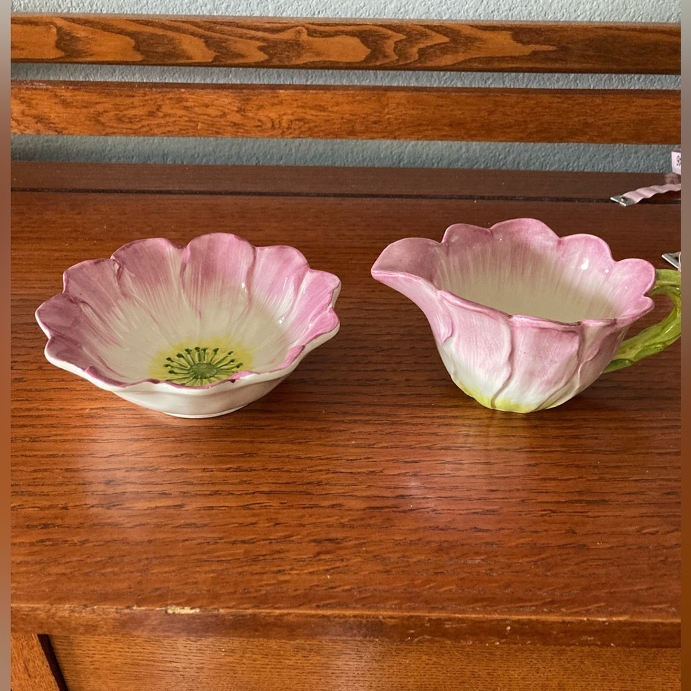 Vintage  Vietri of Italy Pattern Water Garden Creamer & Sugar